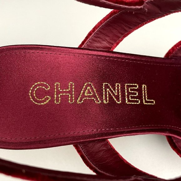 CHANEL 17A CC Logo Burgundy Velvet Strappy Slingback Open-Toe Sandals - IT 40 - Picture 8 of 11